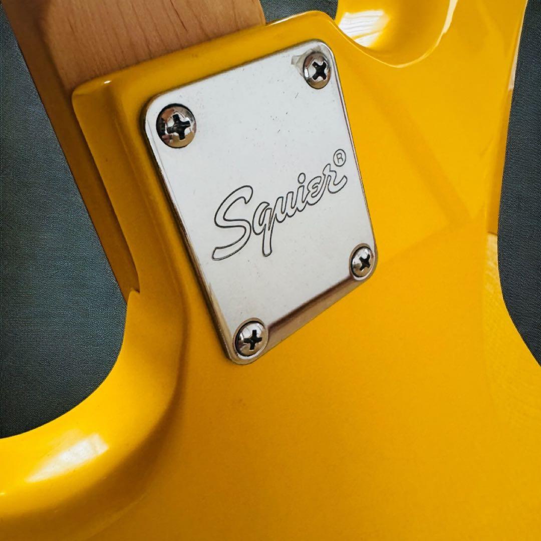 Squier スクワィア　Affinity JAZZ BASS