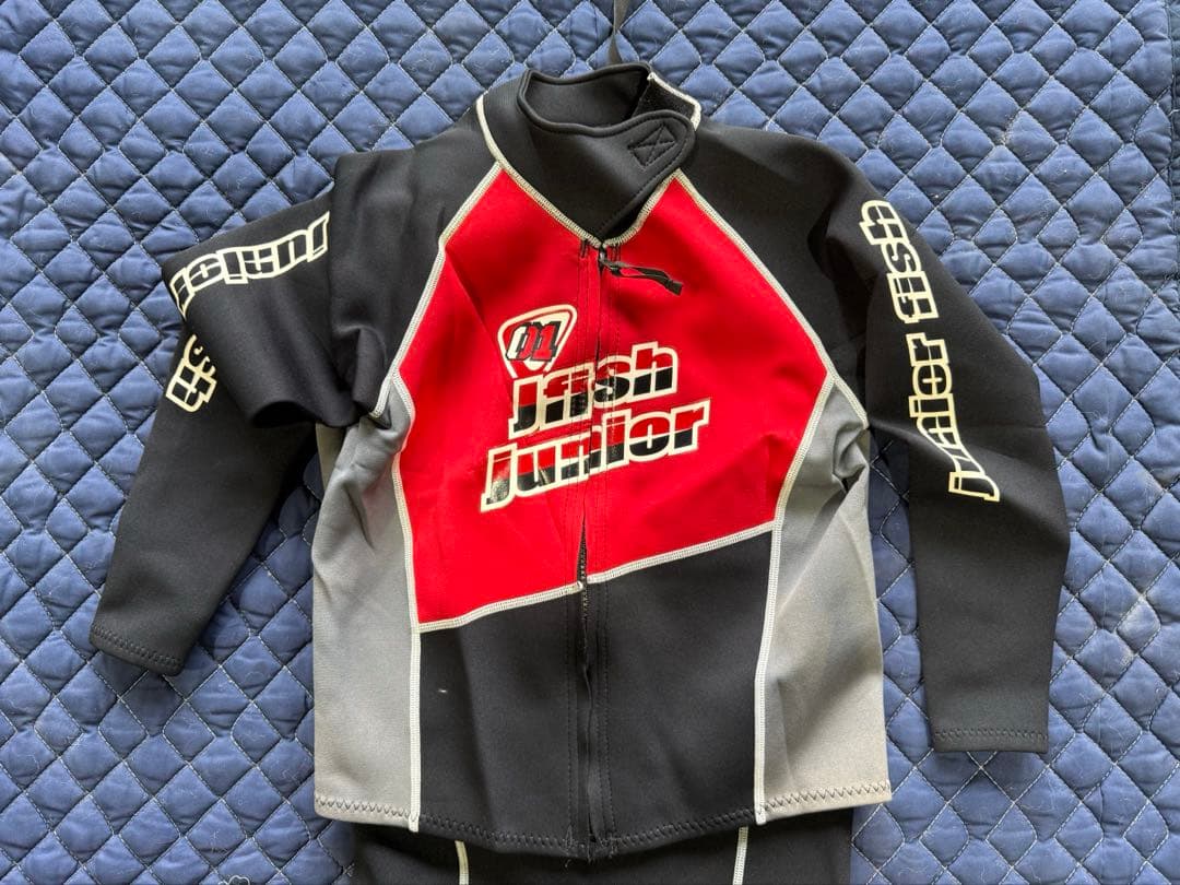 ジュニアウェットスーツ　J-fish 150cm USED水上バイクジェット