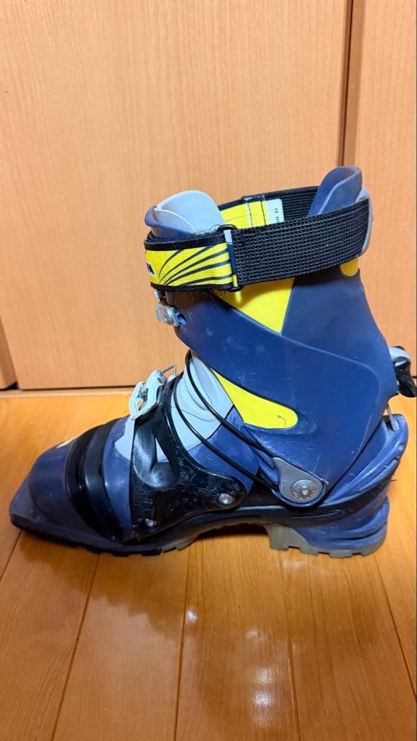 スカルパ t2eco テレマークブーツ　27.5cm