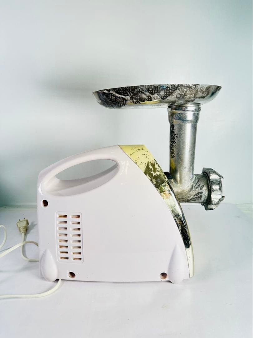 【美品】家庭用電動ミートグラインダー　挽肉き機　MaGiLL製　電動ミートミンサ