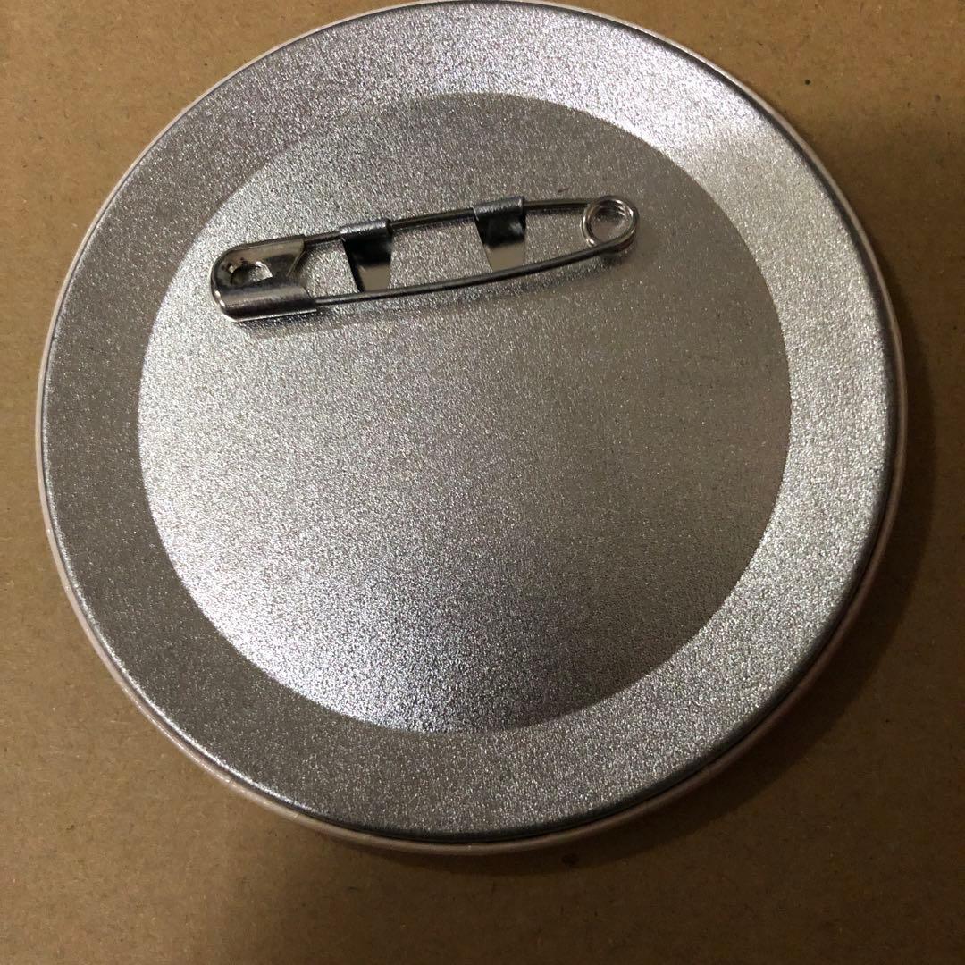 銀魂 神威 茜色に染まる侍 缶バッジ