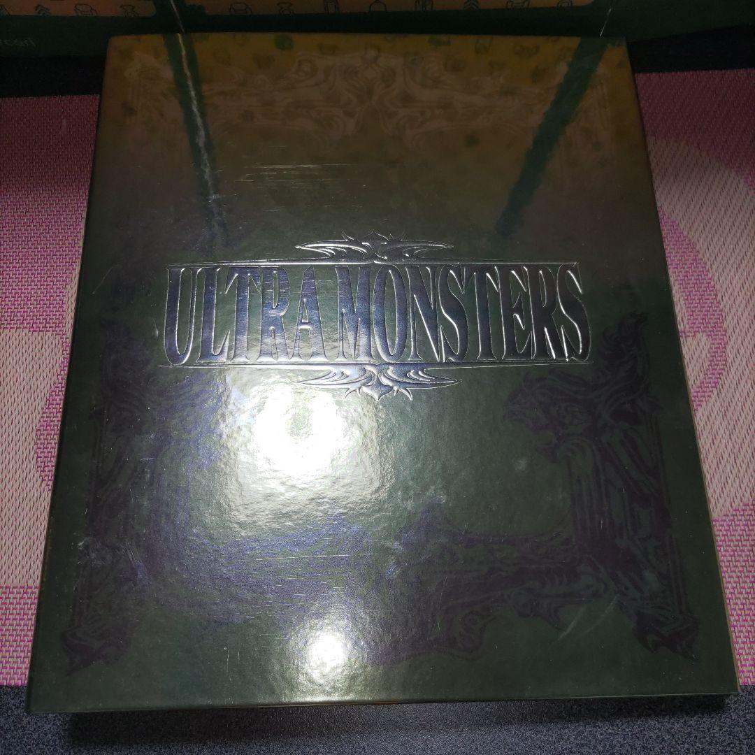 未使用品　大怪獣バトル　大怪獣匠プレミアムバインダー　プロモカード　9枚付き