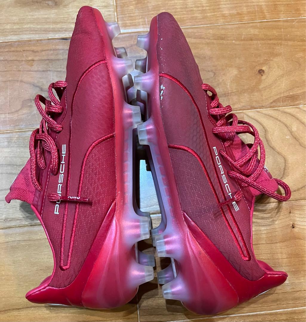 PUMA KING プラチナム 911 レーザータッチ FG/AG 26cm 赤