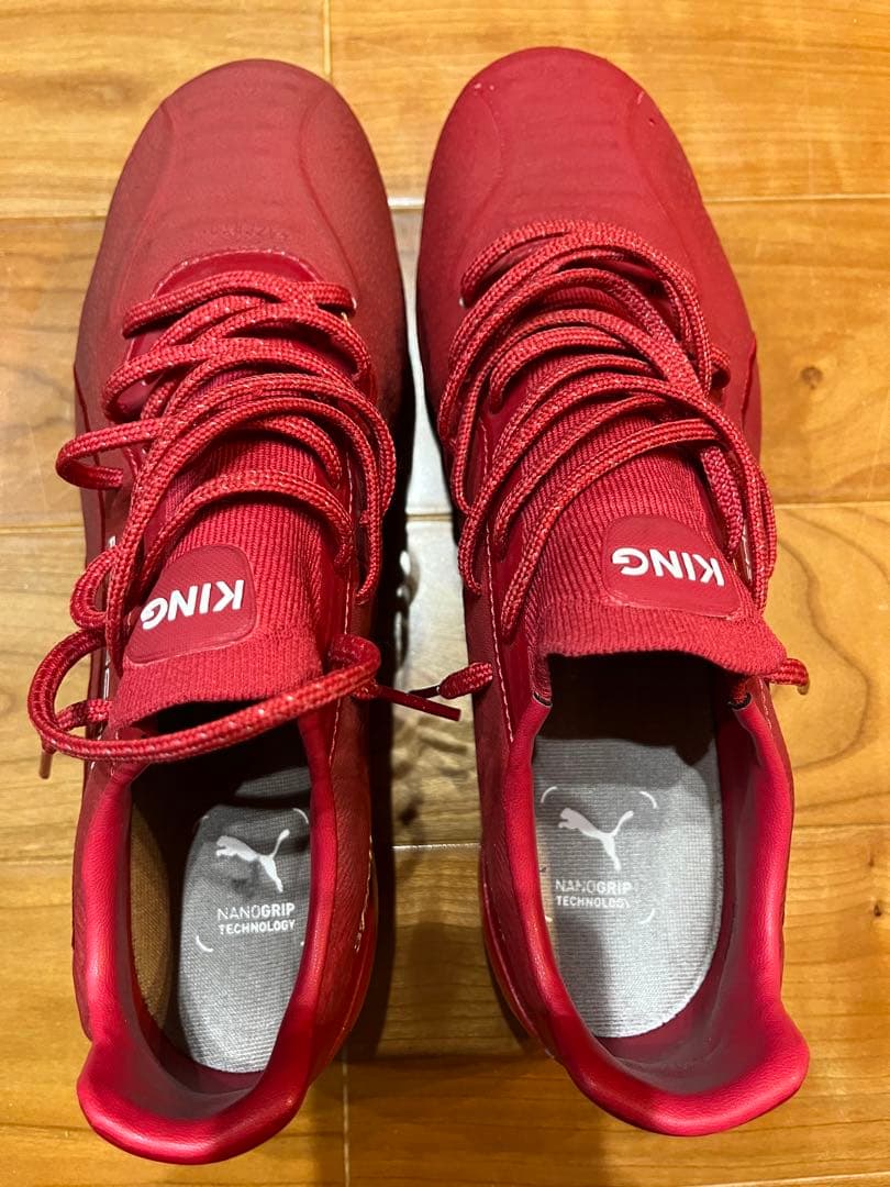 PUMA KING プラチナム 911 レーザータッチ FG/AG 26cm 赤