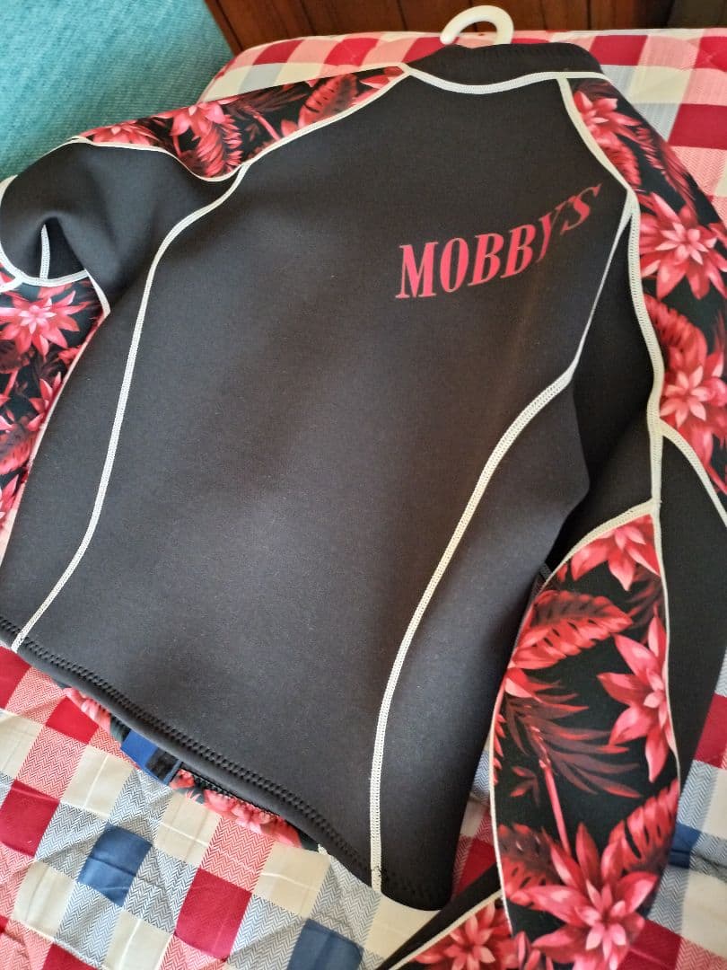 MOBBY'S 花柄 フルスーツ上下セット。