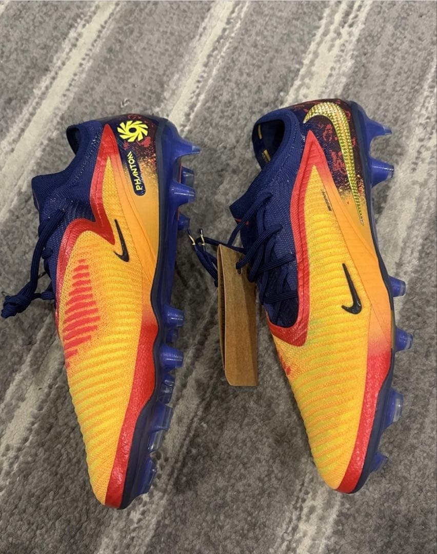 新品　限定　大特価　ナイキ　ファントム 6 LOW エリート FG 26cm