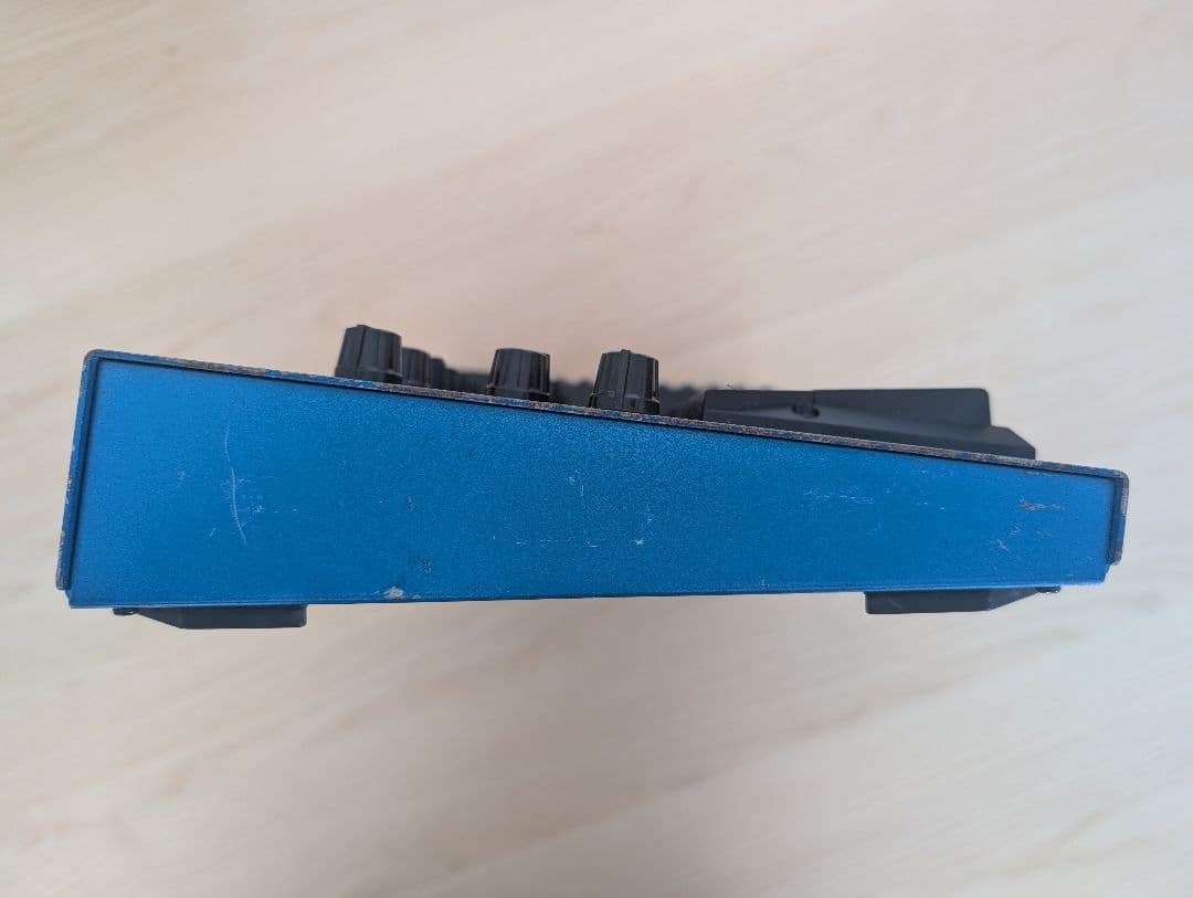 【どんくん】BOSS ME-50 ギターエフェクター（ケースおまけ）