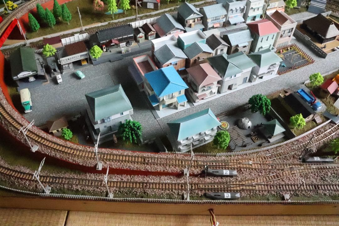 Nゲージ自作ジオラマ　トミックス線路　田舎の駅、風景　複線走行可