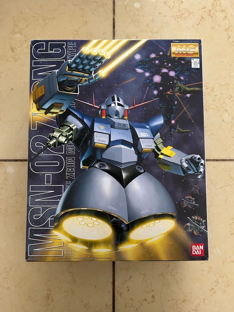 BANDAI MSN-02 ZEONG 1/100 プラモデル