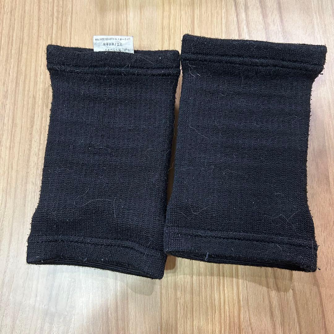 【送料込み】バレーボール ミズノ 肘サポ アシックス 膝サポ 子ども おまけ付き