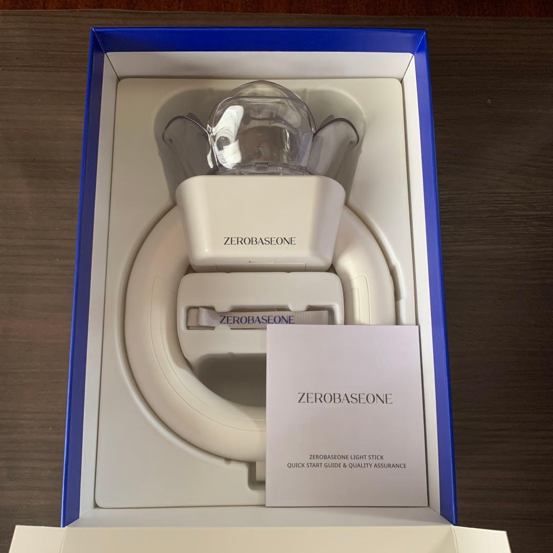 ZB1 ペンライト+トレカ　セット