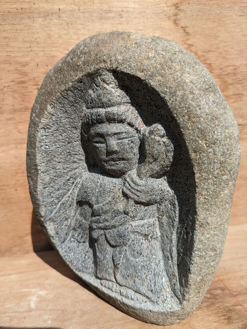 石仏、聖観音、日本人による彫刻、倉田辰彦作