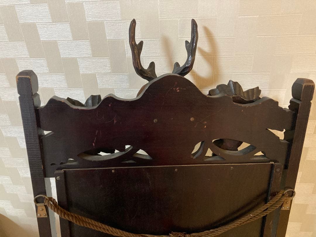 送料込　西洋アンティーク 木製ミラー 鹿と葡萄の装飾