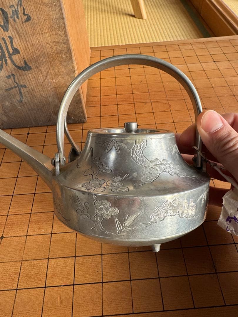 錫急須 彫刻 木箱付き