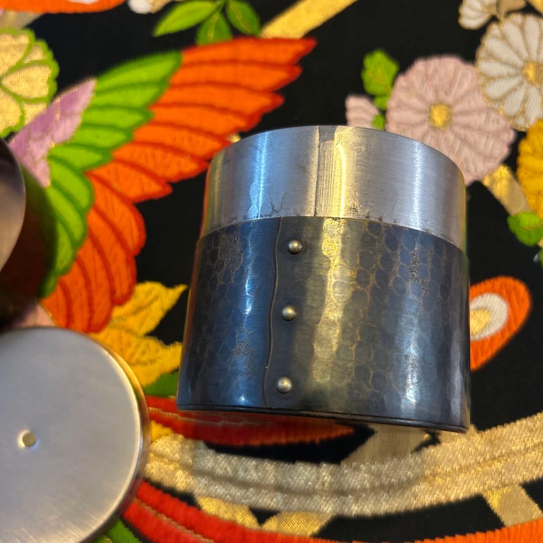 芳燕堂　茶筒　鎚起銅器　燕産