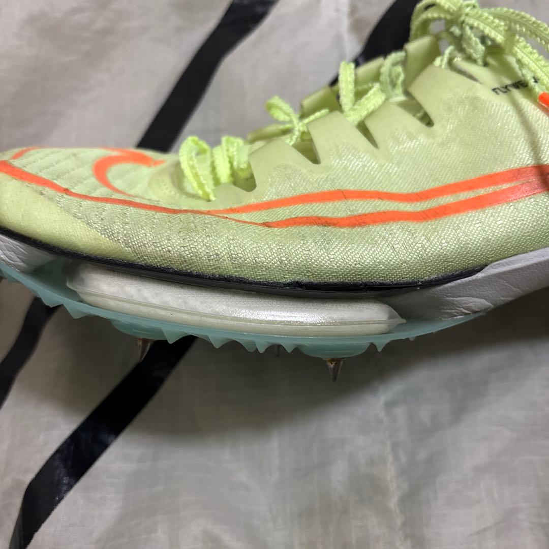 NIKE マックスフライ1 27.5