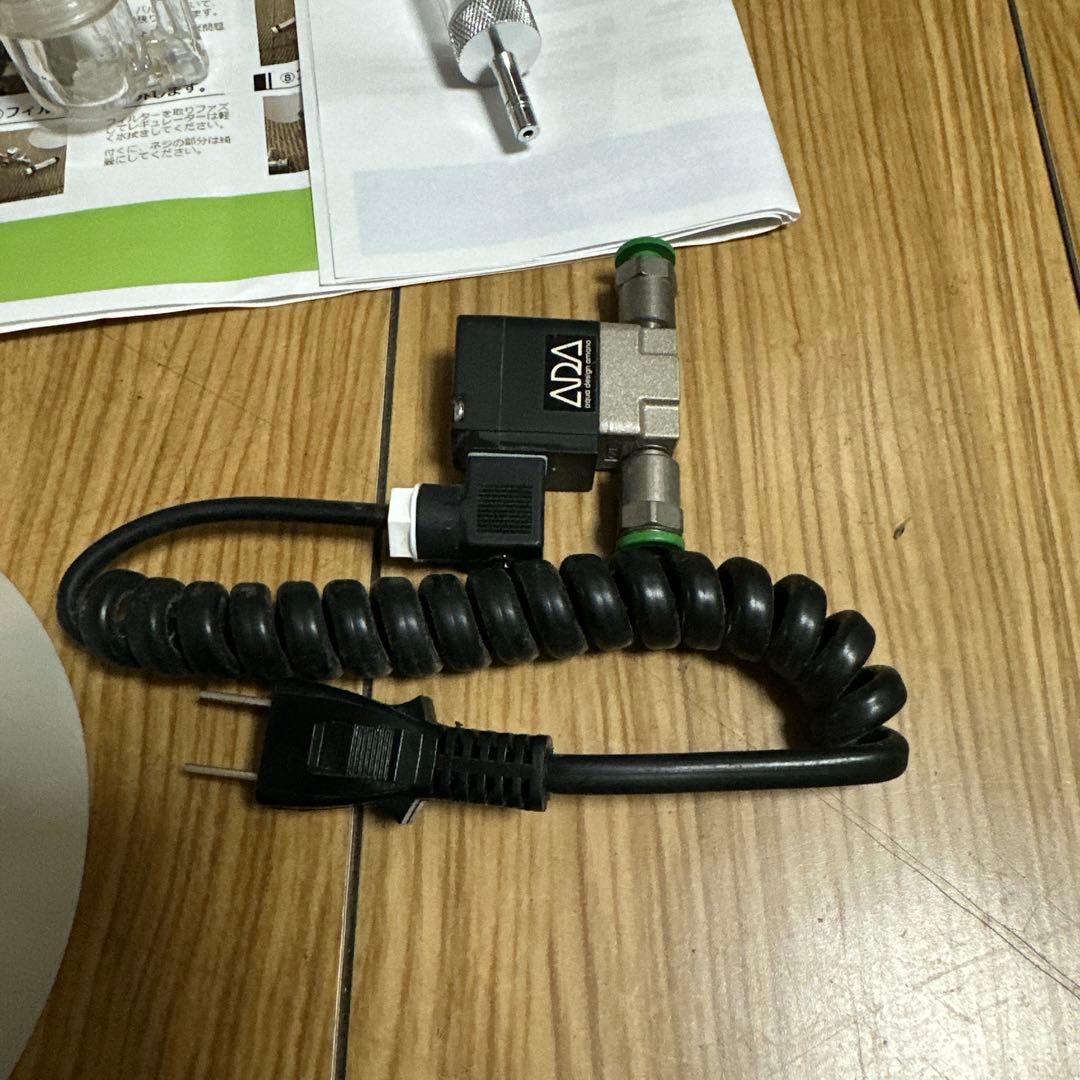 5*6様 中古　化学反応式CO2ジェネレーターセット消耗品新品+ADA電磁弁　シ