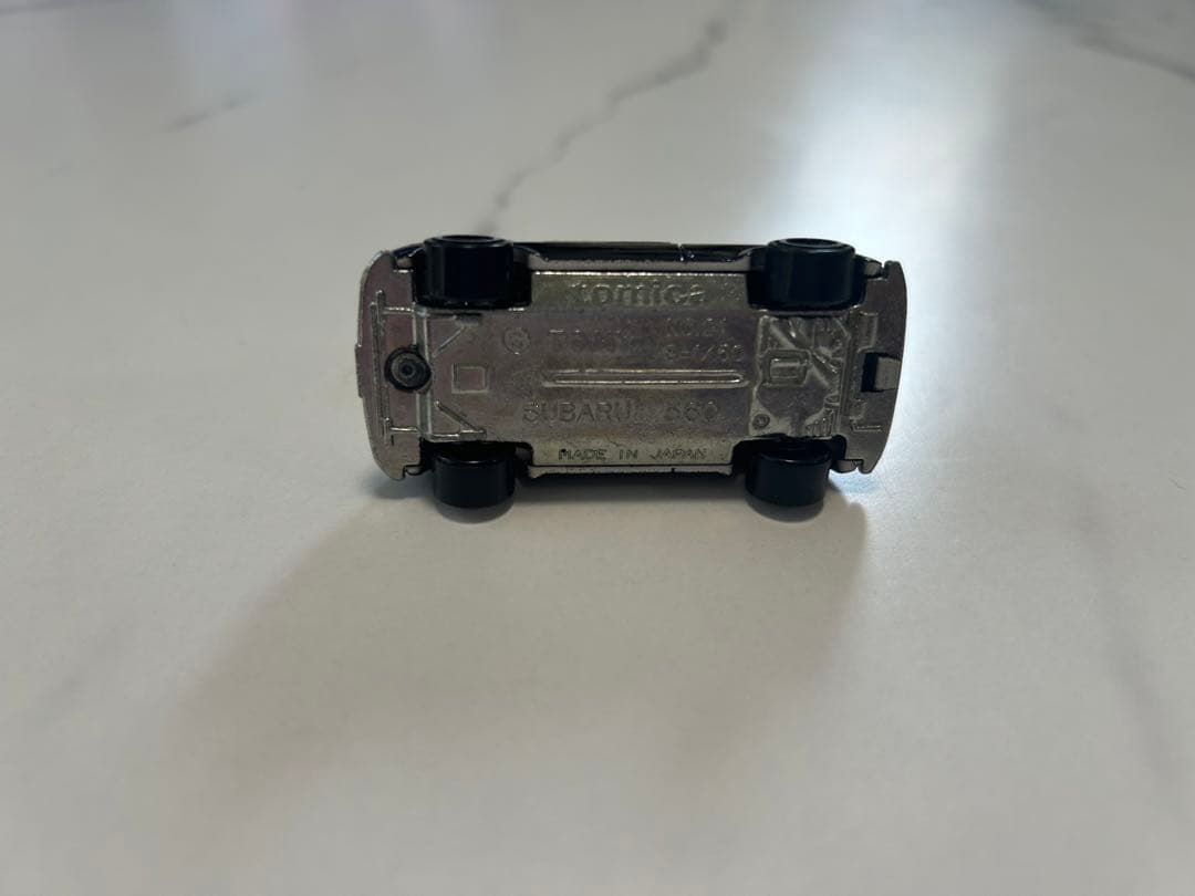 トミカ　パトロールカー　スバル360 [198]