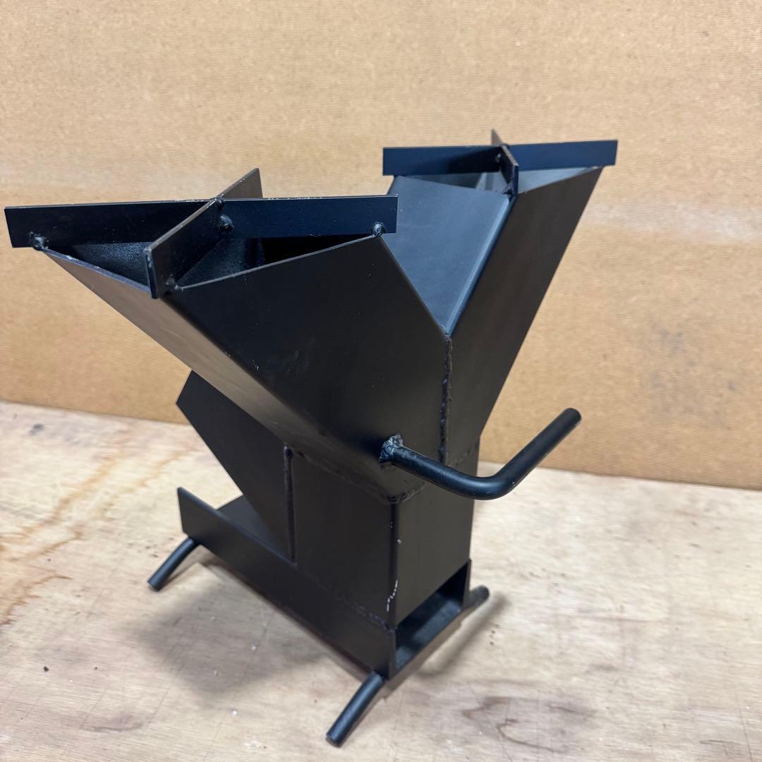 値下げ可能　新品未使用　二口　ロケットストーブ　薪ストーブ