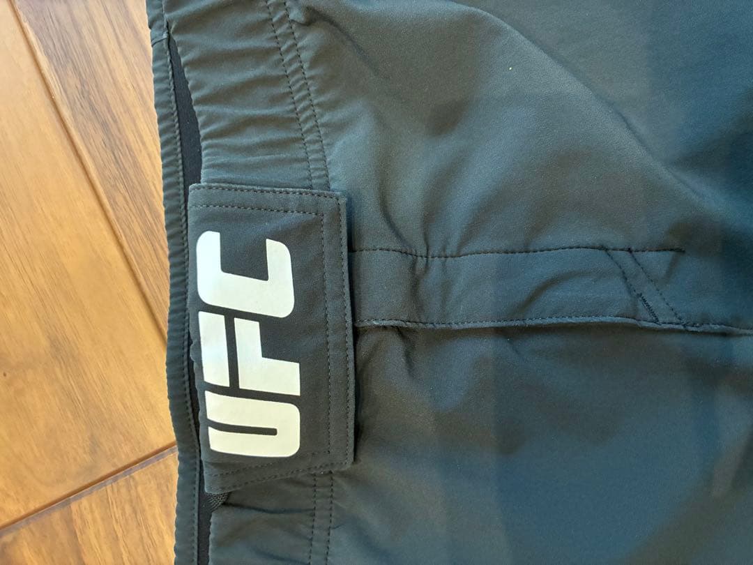 Reebok UFC ファイトショーツ 31インチ