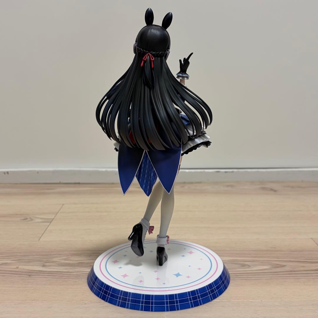 月ノ美兎 「にじさんじ」 1/7 PVC製塗装済み完成品