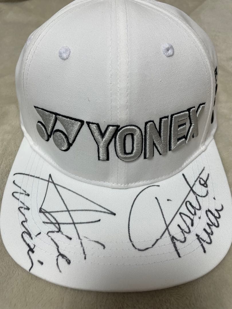 岩井明愛・岩井千怜 直筆サイン入りYONEX キャップ 新品 ゴルフキャップ