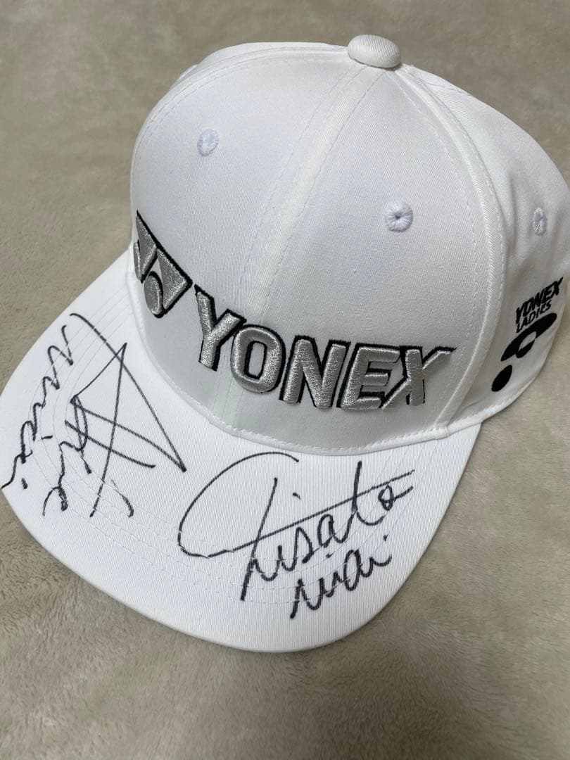 岩井明愛・岩井千怜 直筆サイン入りYONEX キャップ 新品 ゴルフキャップ