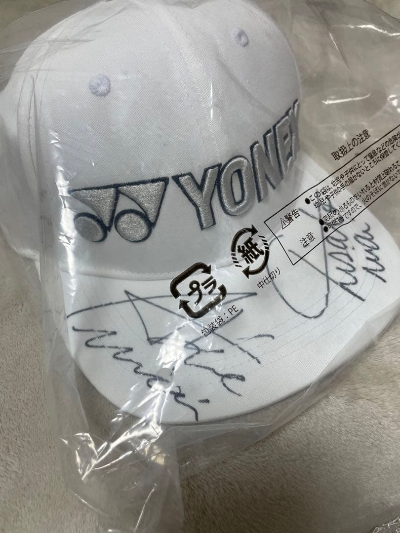 岩井明愛・岩井千怜 直筆サイン入りYONEX キャップ 新品 ゴルフキャップ