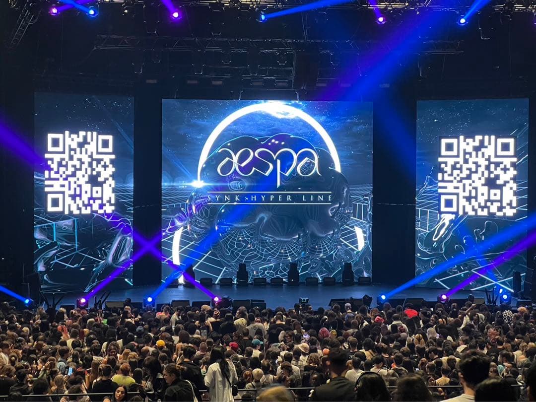 【フランス限定】aespaパリ公演限定 新品未使用ライブTシャツ(Mサイズ)