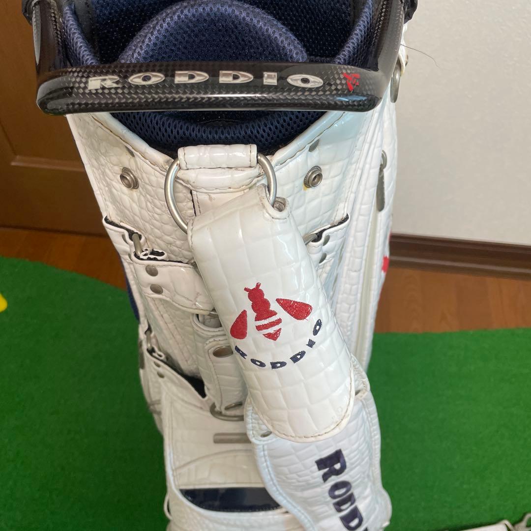 ★RODDIO ホワイトクロコのスタンドタイプキャディバッグ