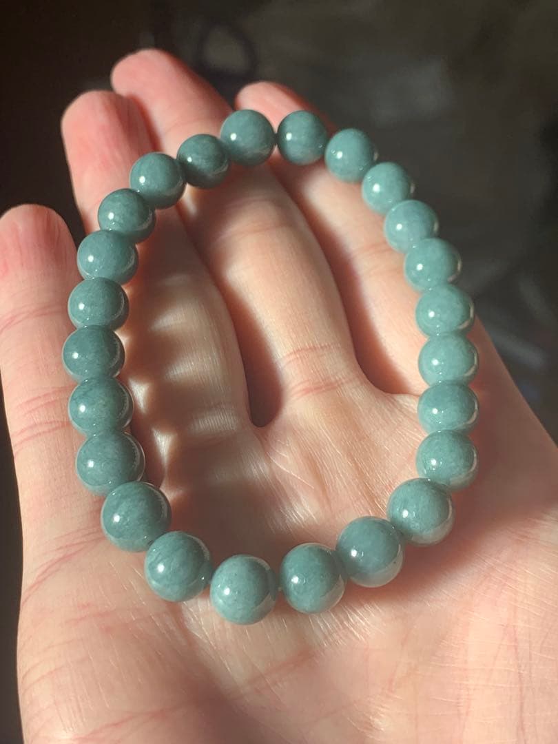 小滝青翡翠　糸魚川本翡翠ブレスレット　ヒスイ　翡翠　ヒーリング　コン沢　ひすい