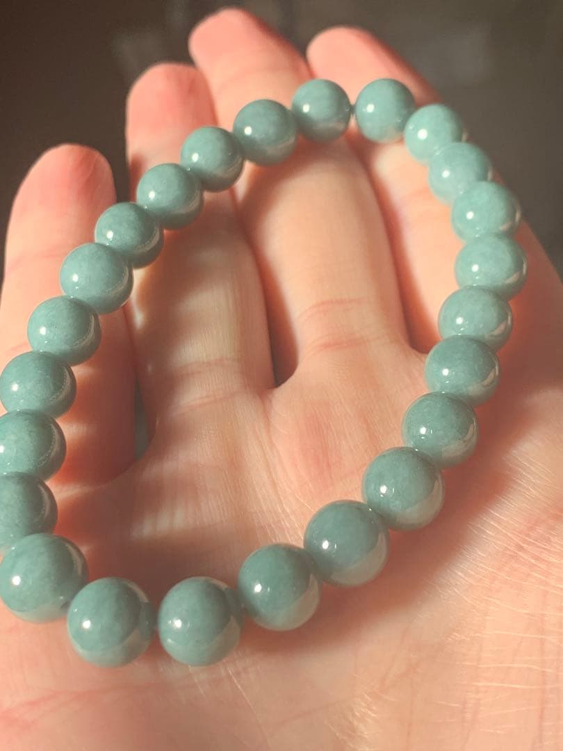 小滝青翡翠　糸魚川本翡翠ブレスレット　ヒスイ　翡翠　ヒーリング　コン沢　ひすい