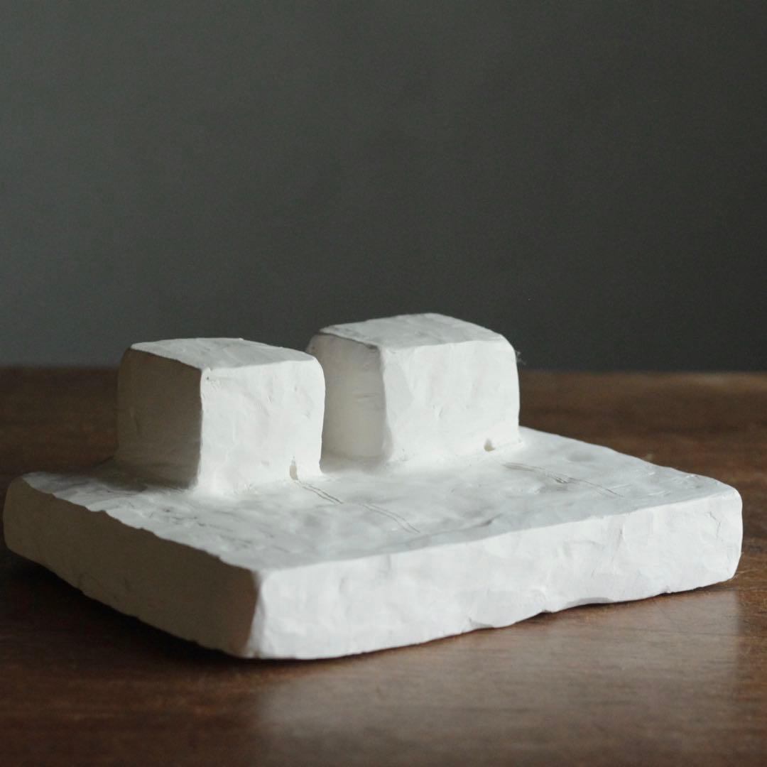 石塑粘土 立体作品 ２つの建物 現代美術 sculpture