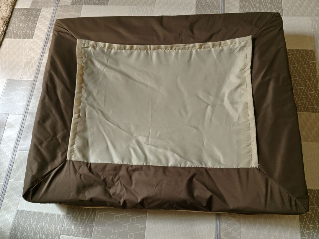 ペピイ：スマートスクエアベッド（防水）　Mサイズ　ブラウン