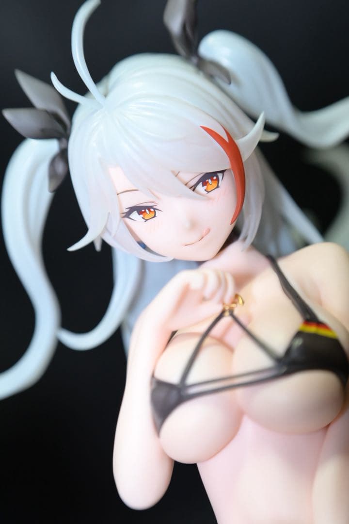 アズールレーン　プリンツ・オイゲン　フィギュア　色褪せない笑顔