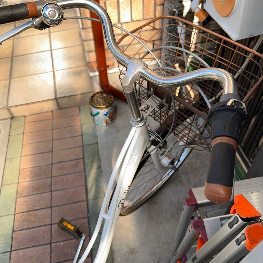 ダイワ　フローリア　26インチ　ホワイト(江戸川区発)引き取り限定