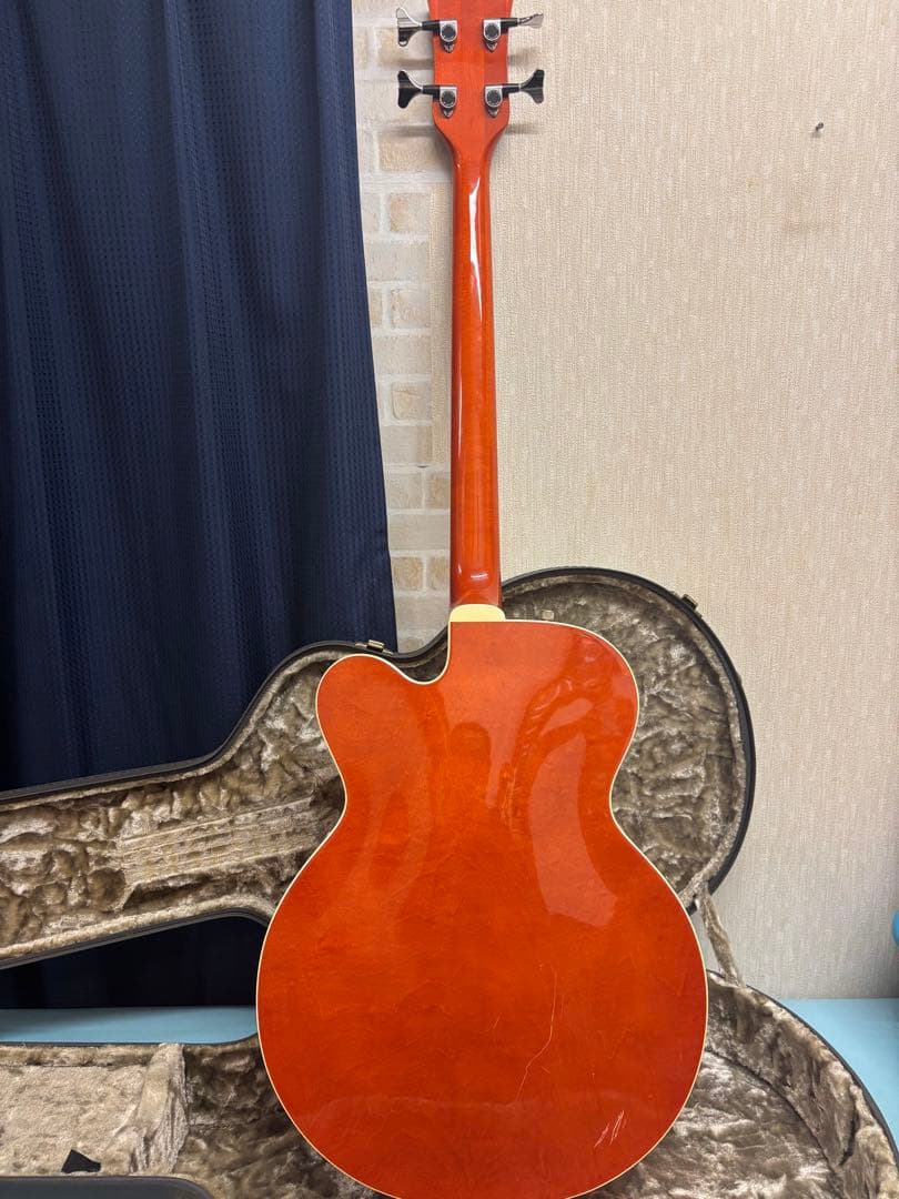 GRETSCH 廃盤 G6119B セミアコースティックエレキベース オレンジ