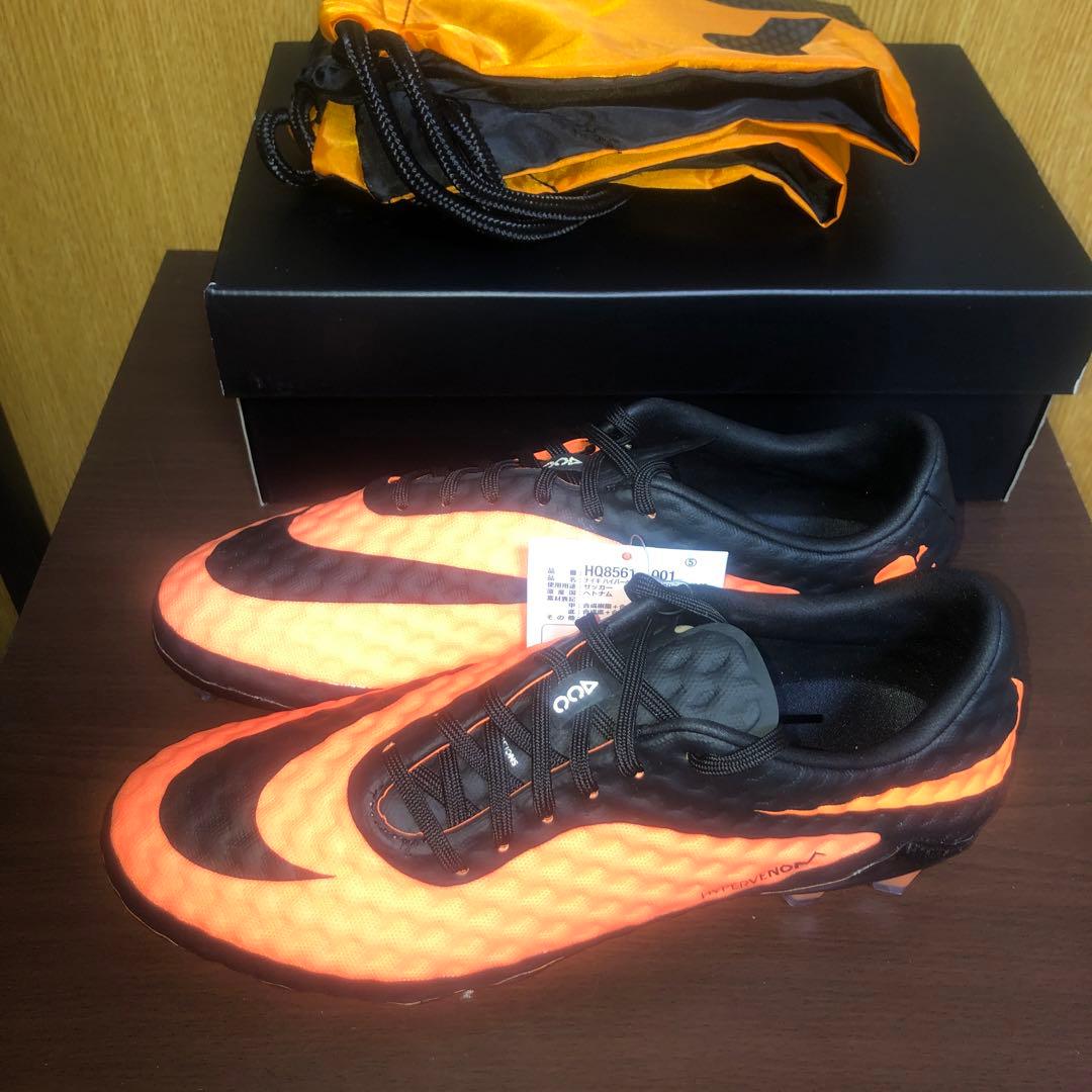 新品 タグ付 ハイパーヴェノムファントム RGN SE FG 24.5cm