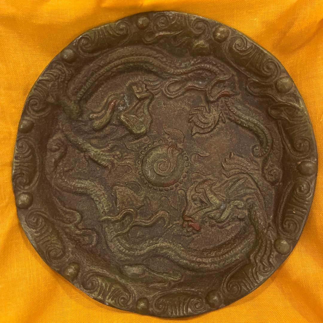 貴重蔵出　レア時代物昭和レトロ　開運　宝珠を護る双龍の玉盤　復製品　お得な2枚