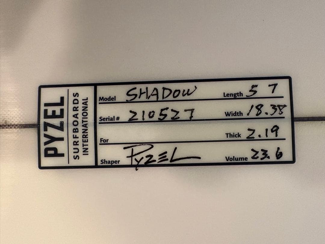 PYZEL サーフボード SHADOW 5'7\"