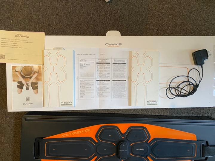 シックスパッド アブズベルト S/M/Lサイズ 正規品 ジェルシート付き