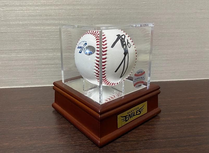 楽天　イーグルス　藤田一也選手　2014年ゴールデングラブ賞記念直筆サインボール