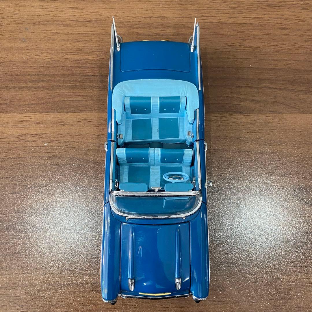 ダンバリーミント製1957年型シボレー・ベルエア・コンバーチブル