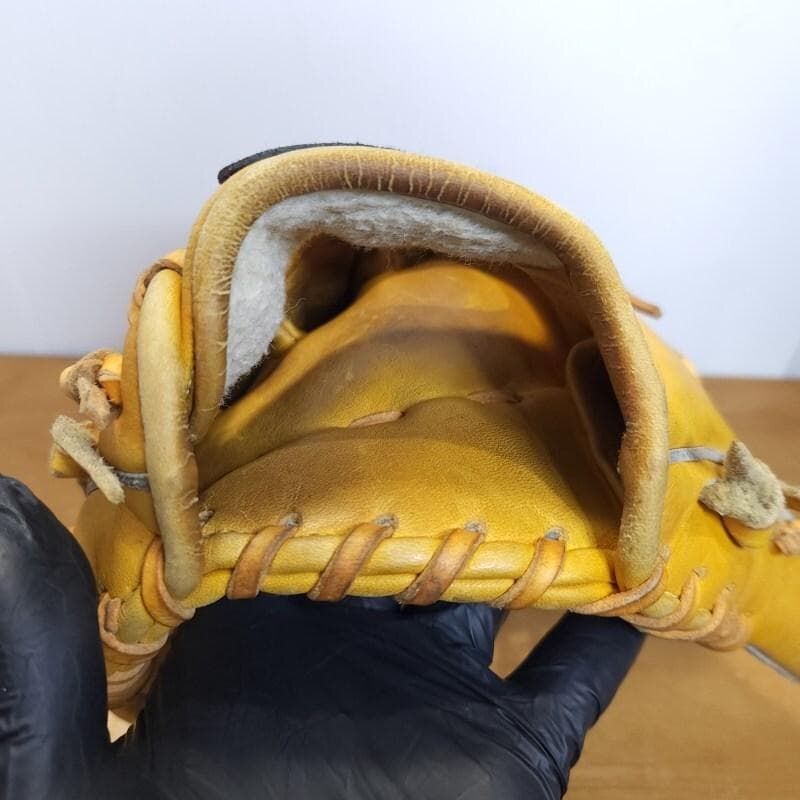 ミズノ イチローモデル 初期版 限定品 Mマークラベル 外野用 軟式グローブ