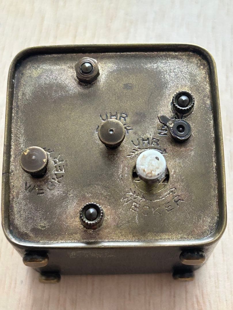 ヴィンテージ角型時計 金色文字盤ブロンズ ジャンク品