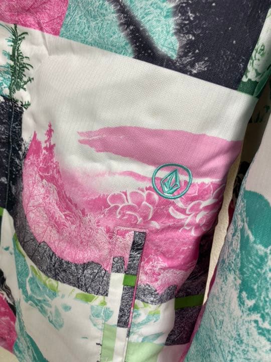 volcom スノーボードウェア