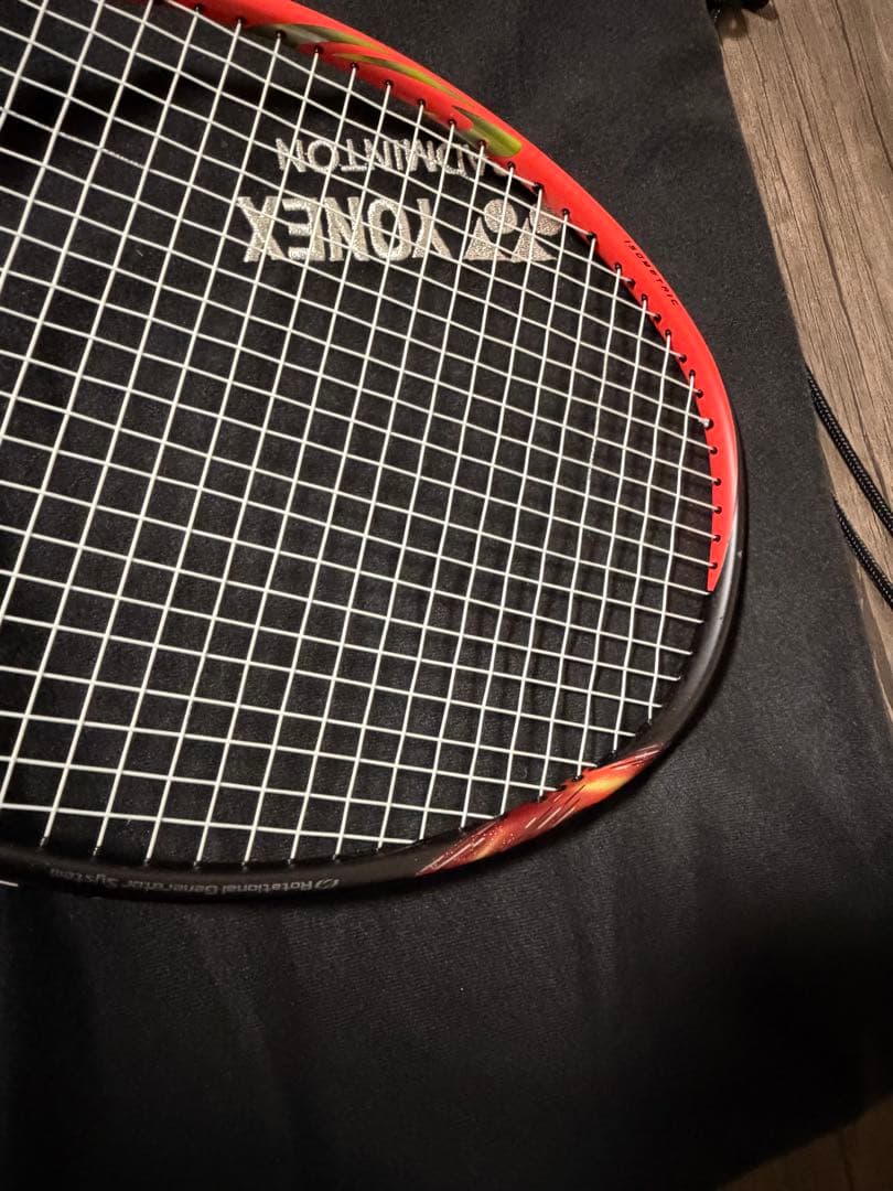 YONEX　ヨネックス　ASTROX　７７　アストロクス　７７