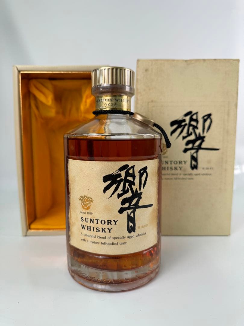【未開栓】　響　17年　ゴールドラベル　ウイスキー