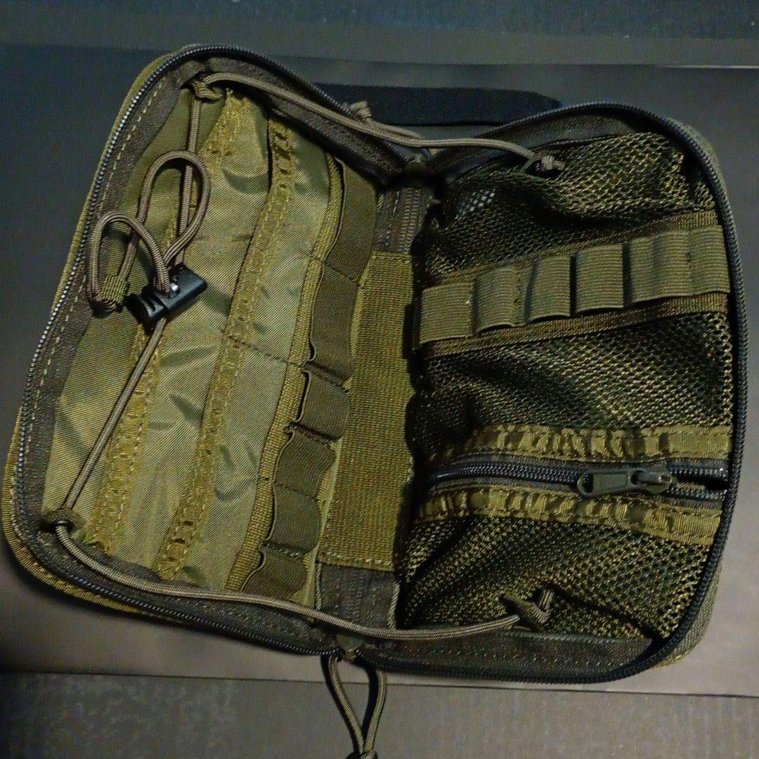 ブリーフィングマルチケースセージグリーン