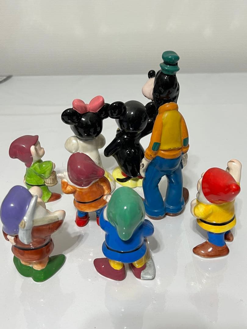 【アンティーク】80年代初期　ディズニー陶器置き物　8体セット